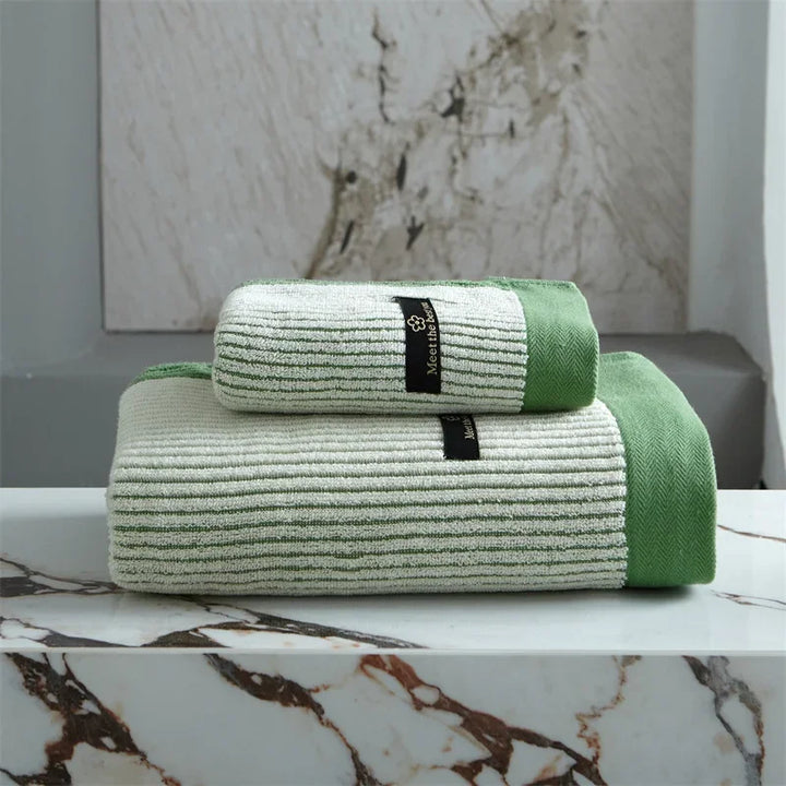 Stornfield | PureSoft – Luxurious 100% Organic Cotton Bath Towel
