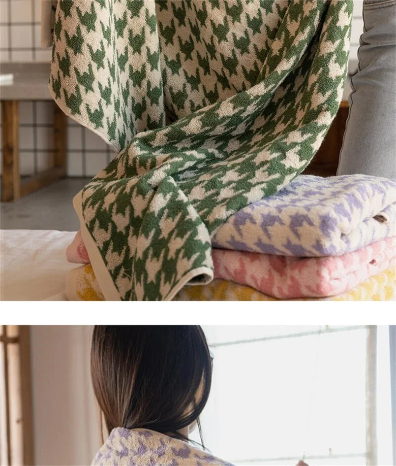HoundLuxe Vintage Houndstooth Cotton Face Cloth Stornfield