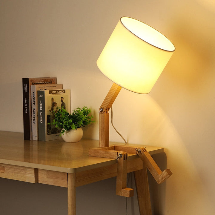 Thinker Wooden Robot Modern Night Lamp | Stornfield