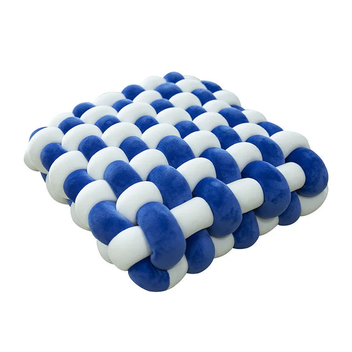 Thick woven knot cushion | Stornfield
