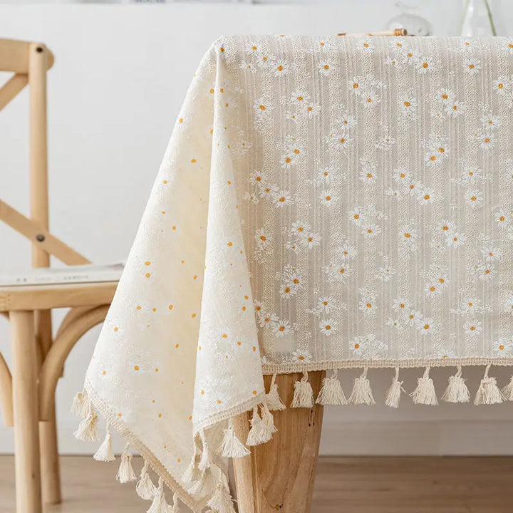 Stornfield | Floral tablecloth