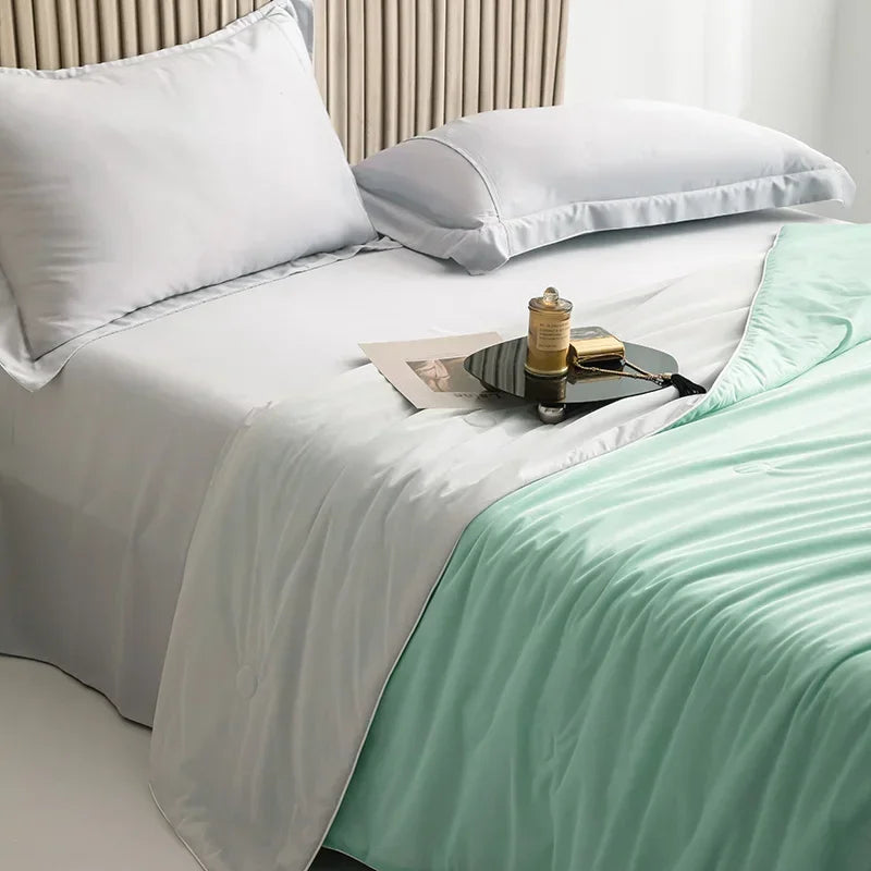 High-Quality Cooling Blanket – Smooth Air-Conditioning Comforter, Lightweight Summer Quilt with Double-Sided Cooling Fabric | Stornfield