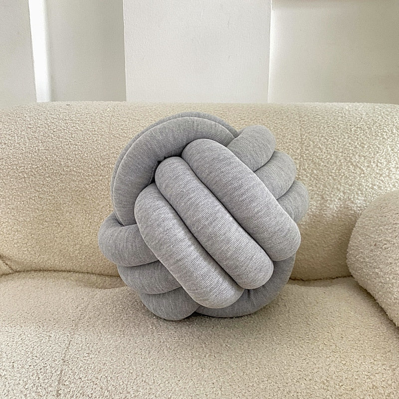 Stornfield | Knot Cushion