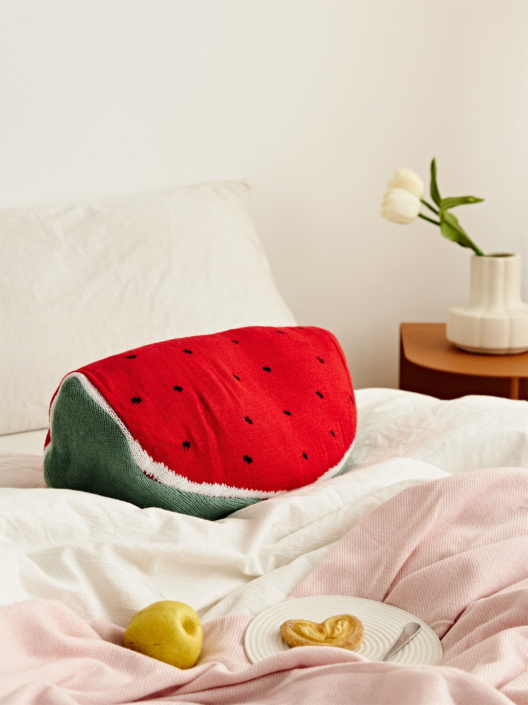 Stornfield | Fruit Cushion