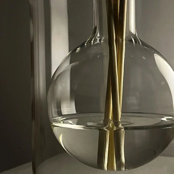 Stornfield | AromaLuxe – Elegant Diffuser with Minimalist Design for a Soothing Atmosphere