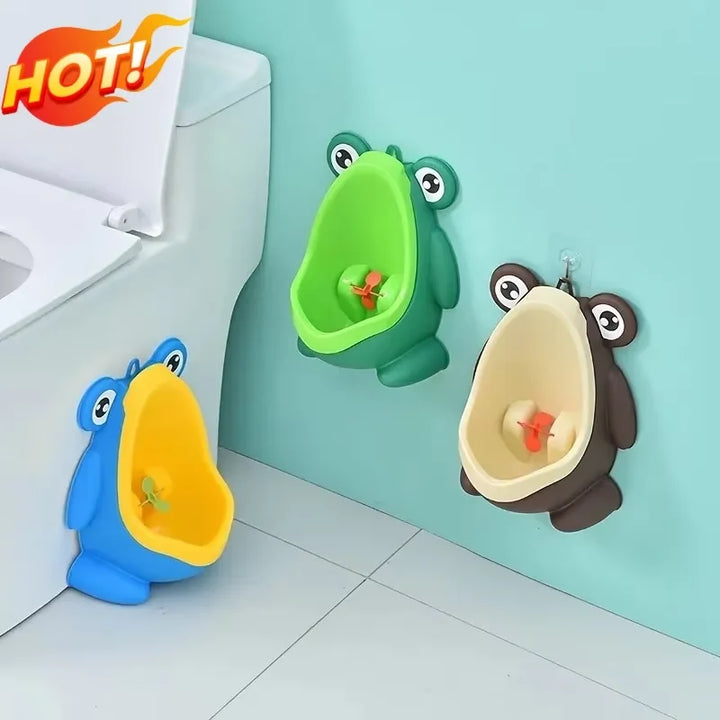 Frosch Toddler Urinal – Potty training for boys aged 1 to 3 years | With aiming target and suction cups Stornfield
