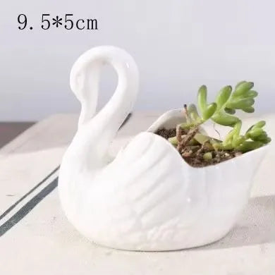 Swan Minimal Ceramic Pot | Stornfield
