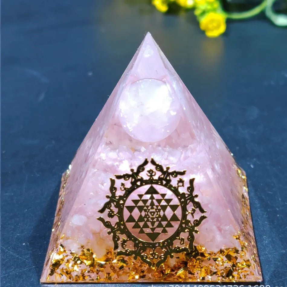 Orgonite Pyramid with Amethyst Pendulum – Energy, Protection and Decoration | Stornfield