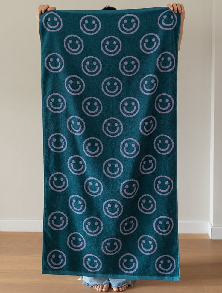 Reversible Smiley Towel | Stornfield
