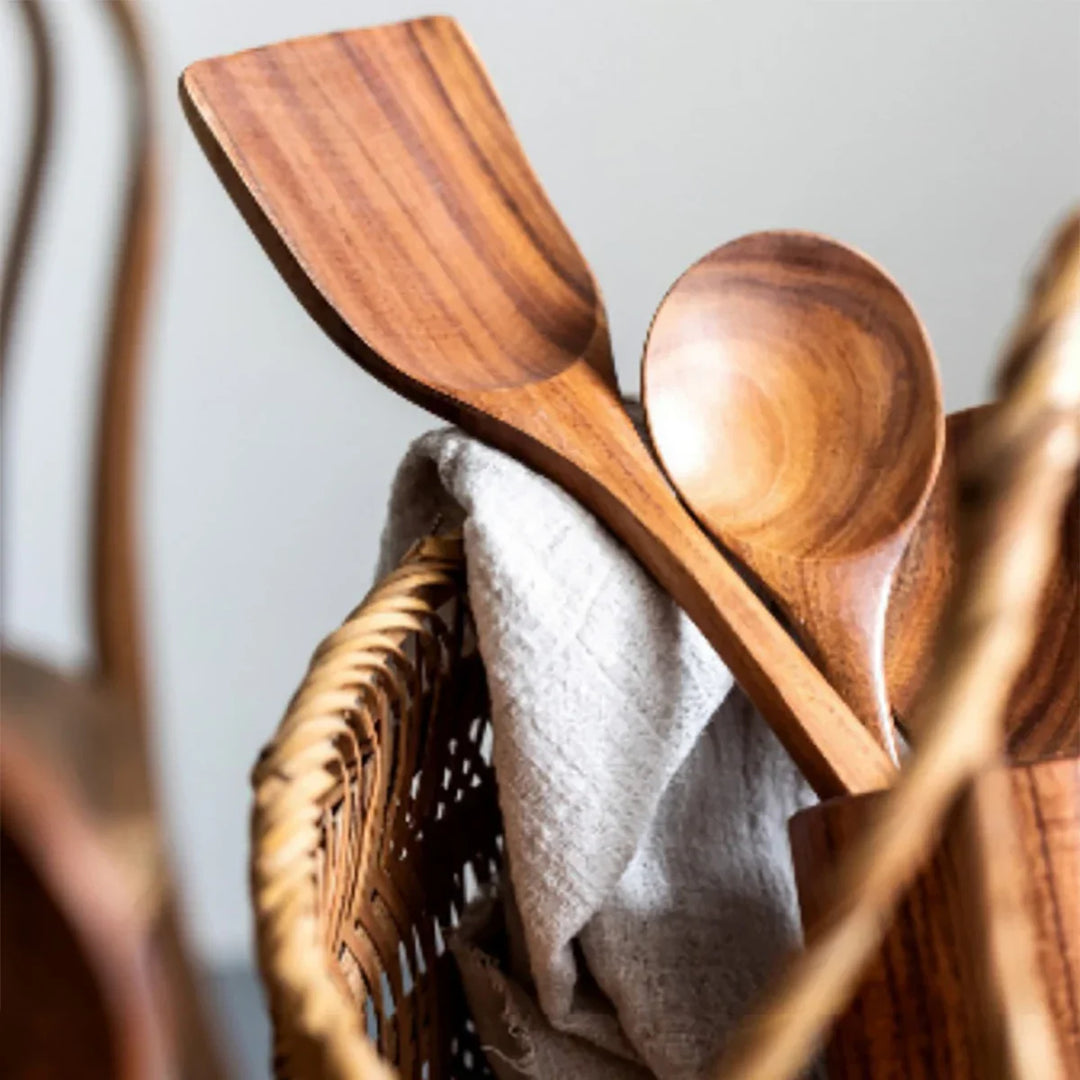 EcoWood – Luxurious wooden cookware set with Stornfield storage bucket