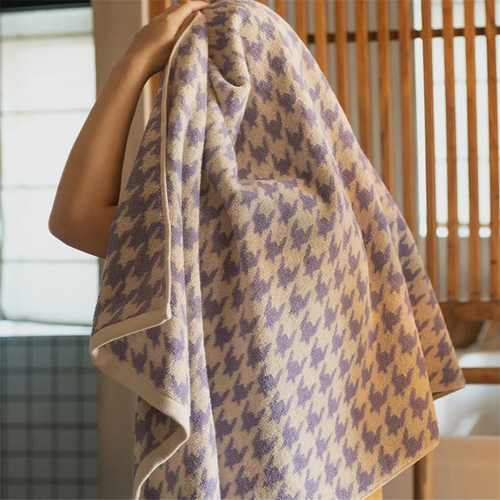 HoundLuxe Vintage Houndstooth Cotton Face Cloth Stornfield