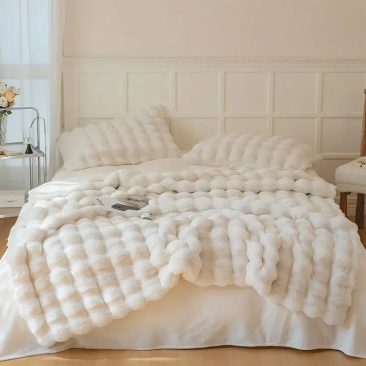 Stornfield | PlushCozy | Winter Faux Fur Blanket