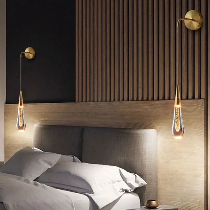Stornfield | Applique Murale Élégante avec Gouttes de Cristal Étincelantes