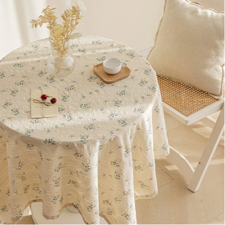 Stornfield | Floral tablecloth
