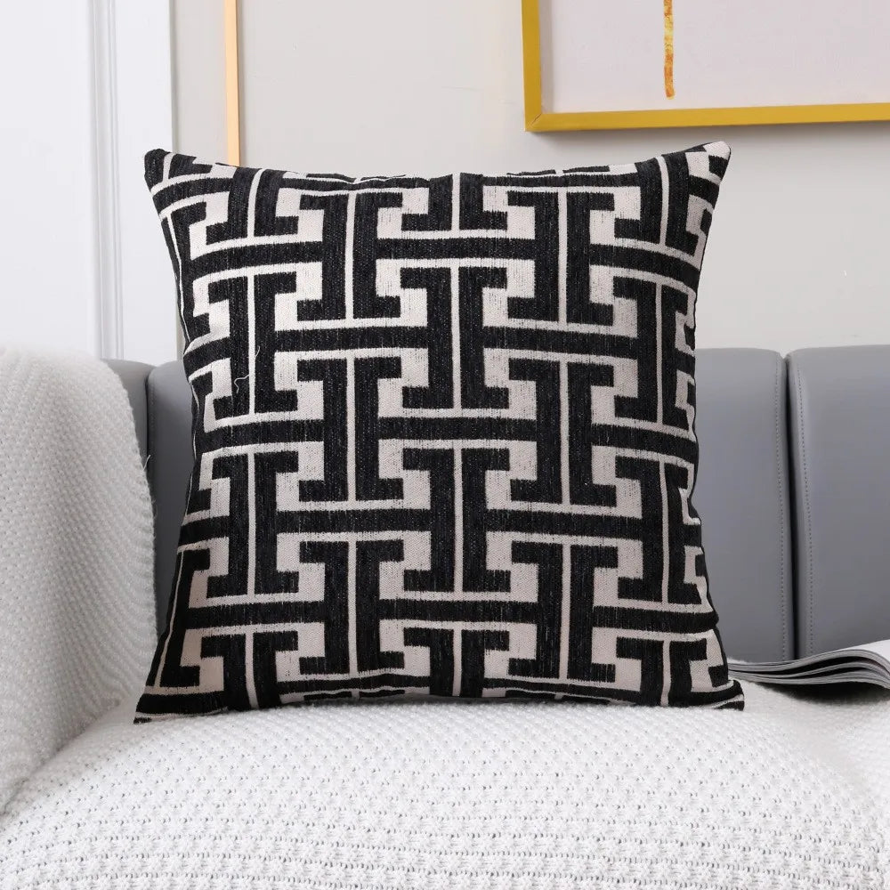Striped cushion cover in country house style – Decorative sofa cover for living room and couch | Stornfield