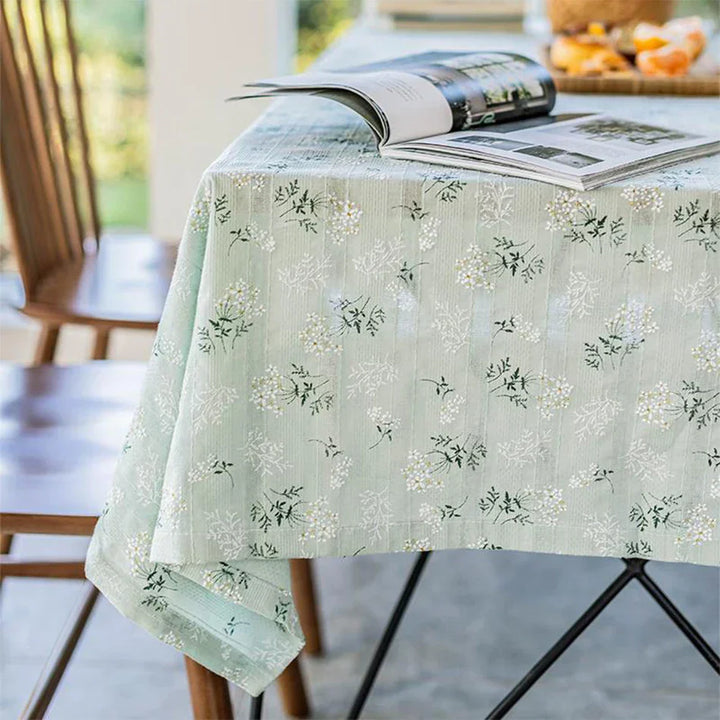 Stornfield | Floral tablecloth