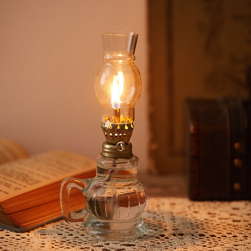 Vintage Kerosene Oil Lamp | Stornfield