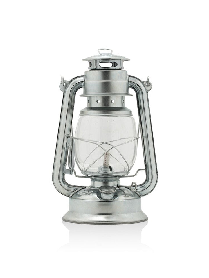 Nostalgic Camping Side Outdoor Kerosene Lantern Lamp | Stornfield