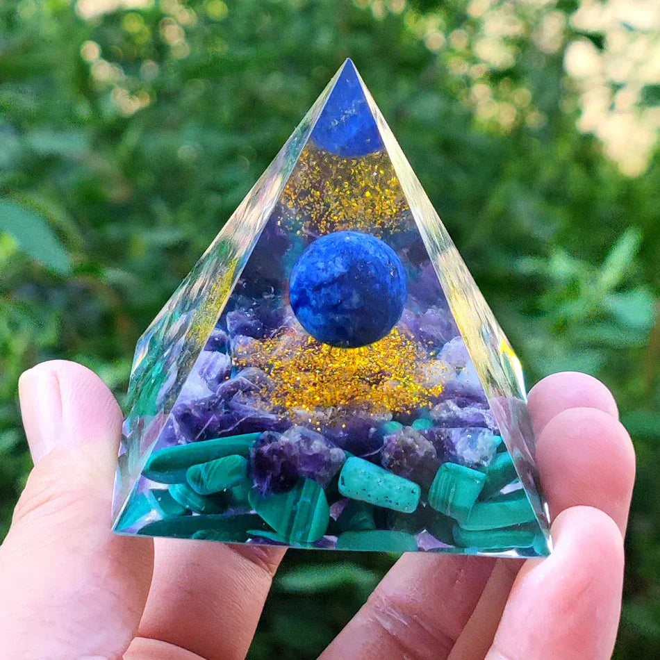 Orgonite Pyramid with Amethyst Pendulum – Energy, Protection and Decoration | Stornfield