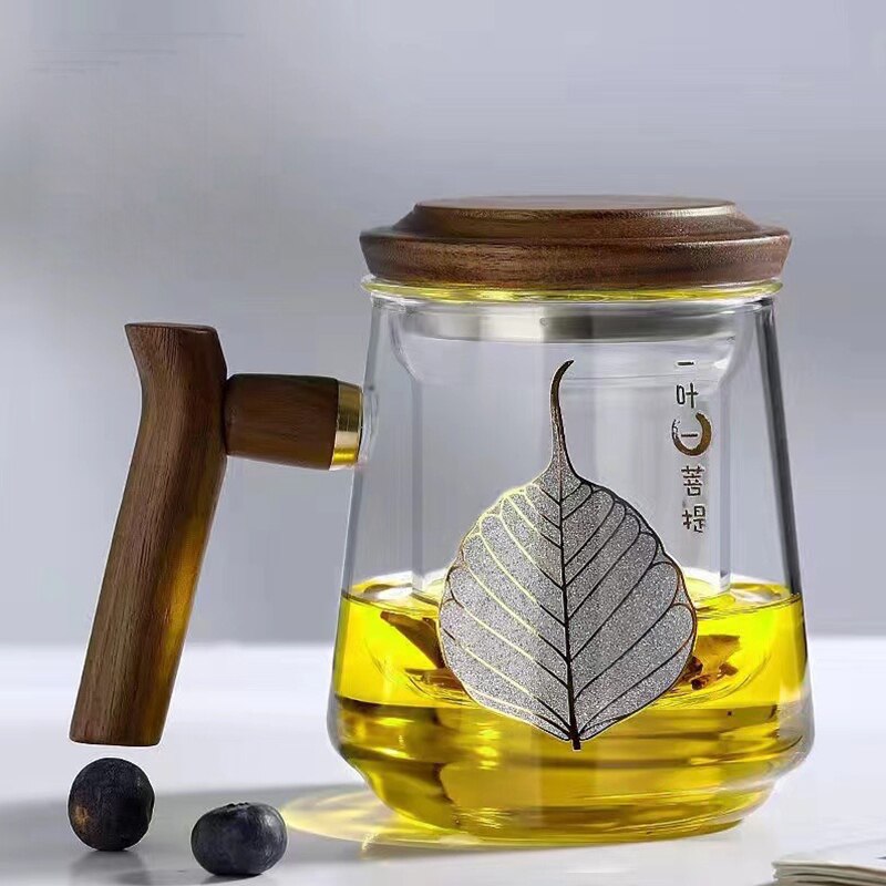 Premium Glass Tea Cup with Filter and Wooden Handle, 470ml | Stornfield
