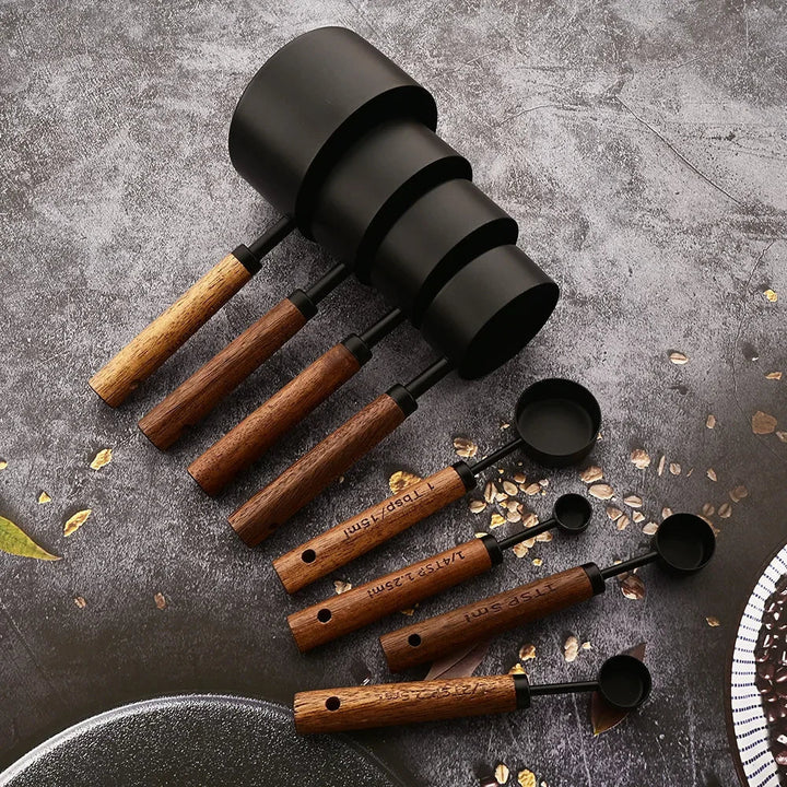 MeasureWood Measuring Spoons and Measuring Cups Set Stainless Steel Oak Wood 8-piece | Stornfield