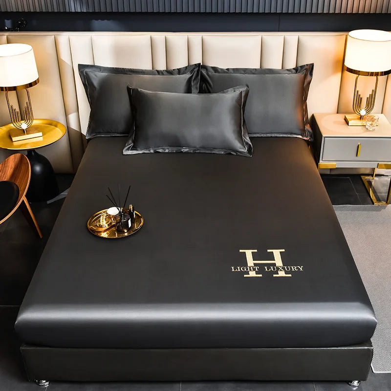 Stornfield | Solid Silk Bed Sheet