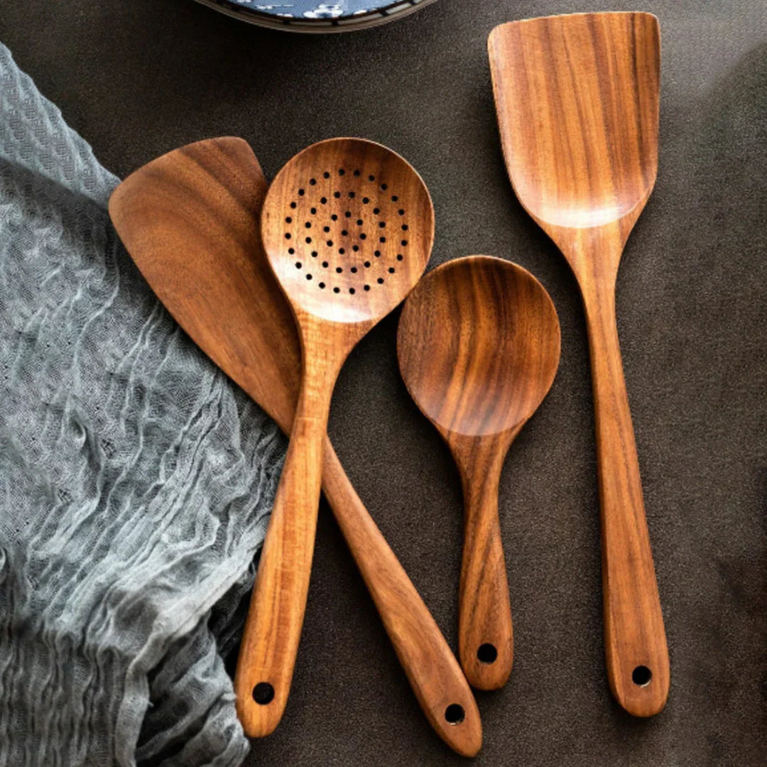 EcoWood – Luxurious wooden cookware set with Stornfield storage bucket