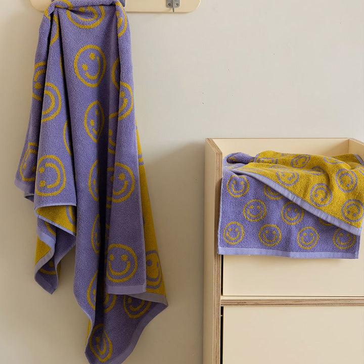 Reversible Smiley Towel | Stornfield