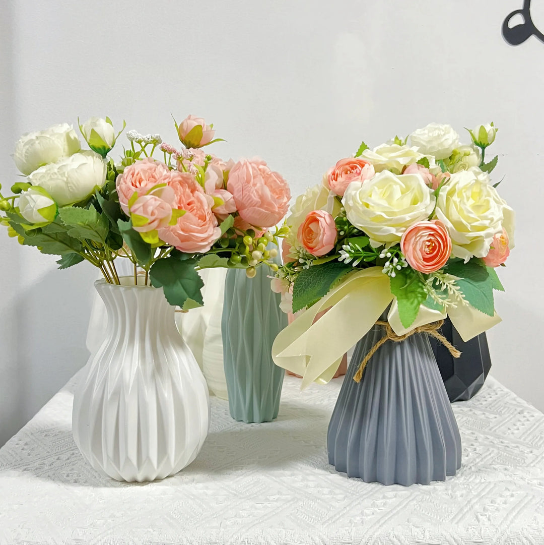 Stornfield | Modern and elegant flower vases