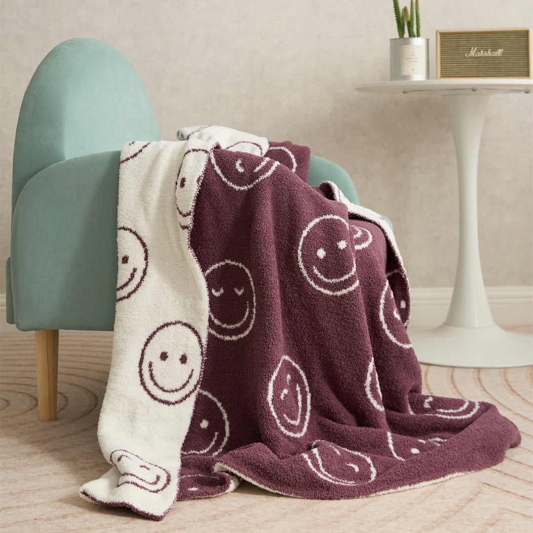 Stornfield | Smiley Cover