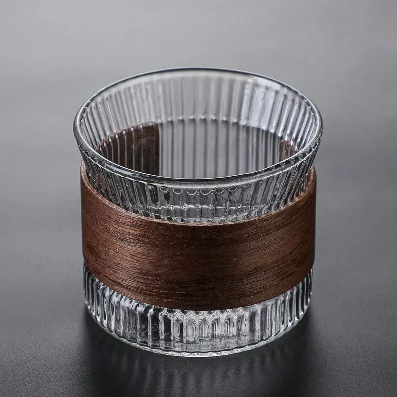 OakFlow Whisky Tumbler – Handmade Glass with Wooden Accent | Stornfield