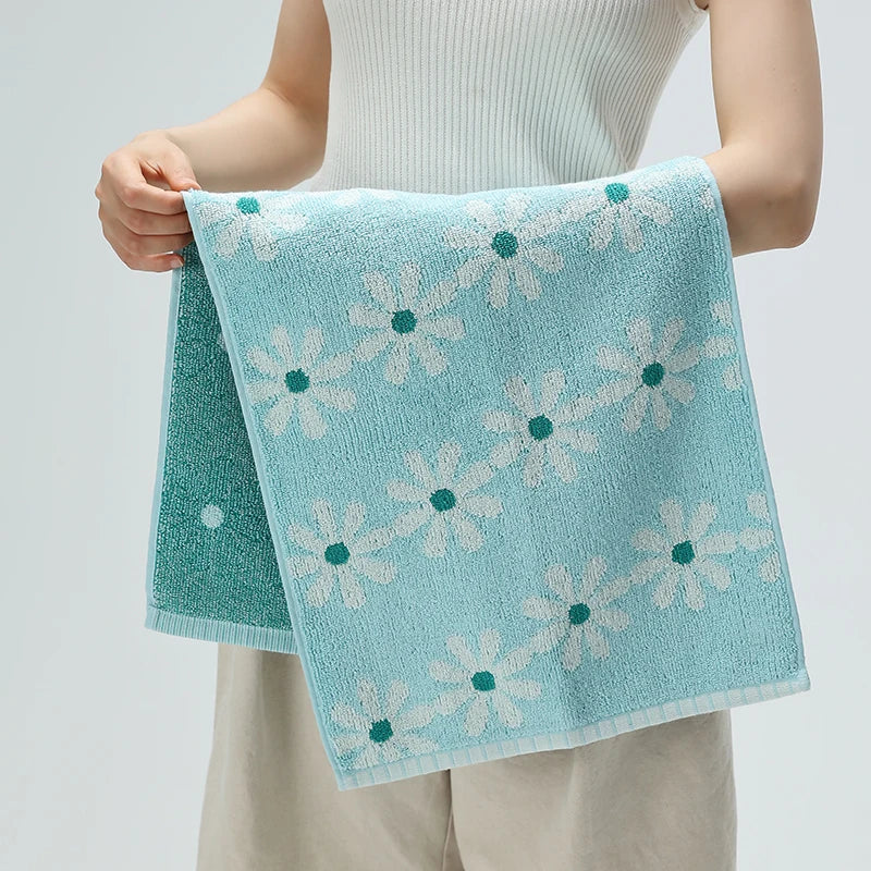 Daisy Towel | Stornfield