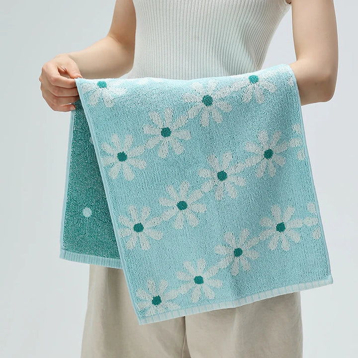 Daisy Towel | Stornfield