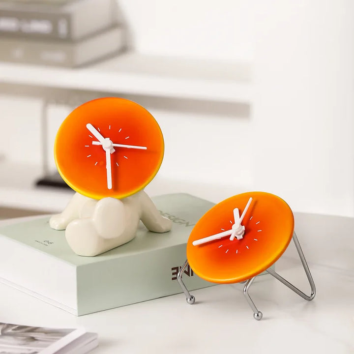 Stornfield | Creative Lazy Man Time Desk Clock