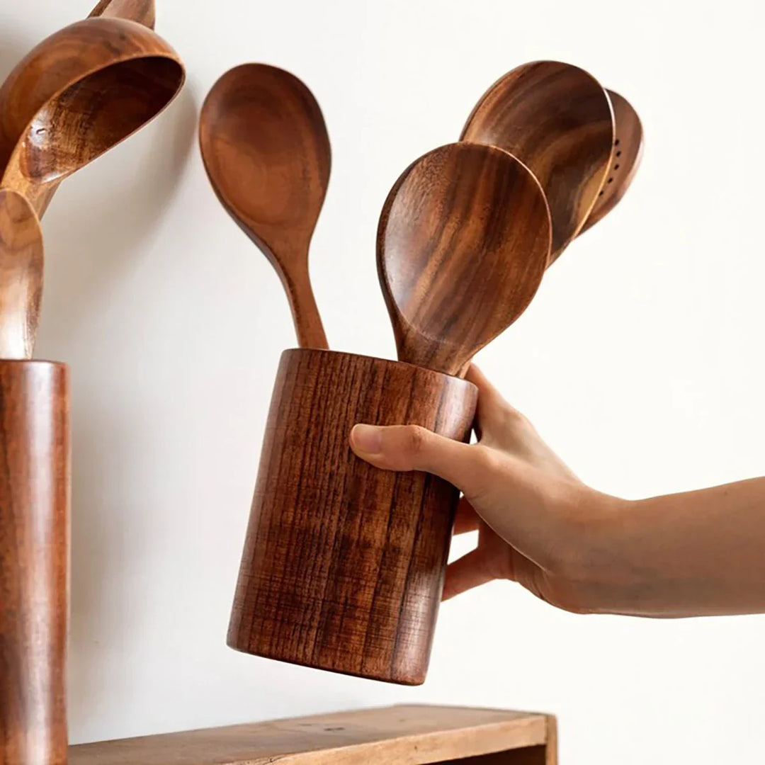 EcoWood – Luxurious wooden cookware set with Stornfield storage bucket
