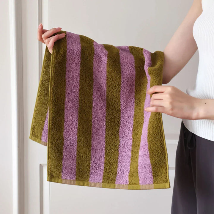 RetroStripe Luxe Cotton Towel – Striped Cotton Towel in Hotel Quality | Stornfield