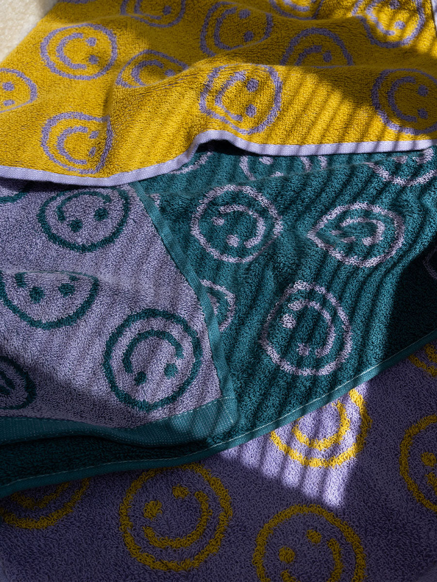 Reversible Smiley Towel | Stornfield