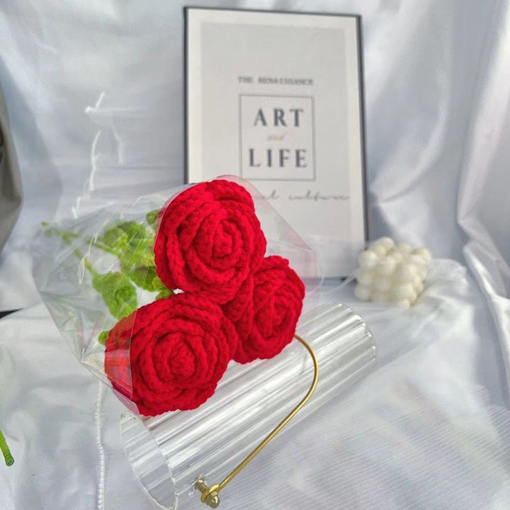 Bouquet of hand-knitted roses