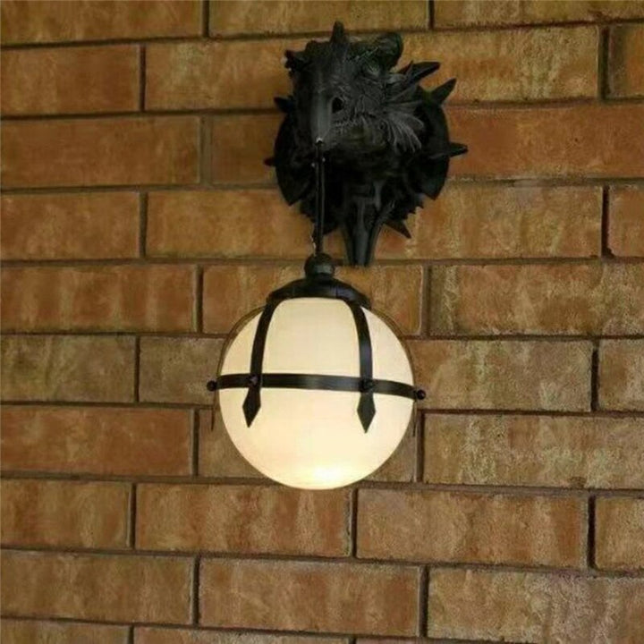 Stornfield | LED Lantern with Resin Dragon Head for a Unique Halloween Decoration
