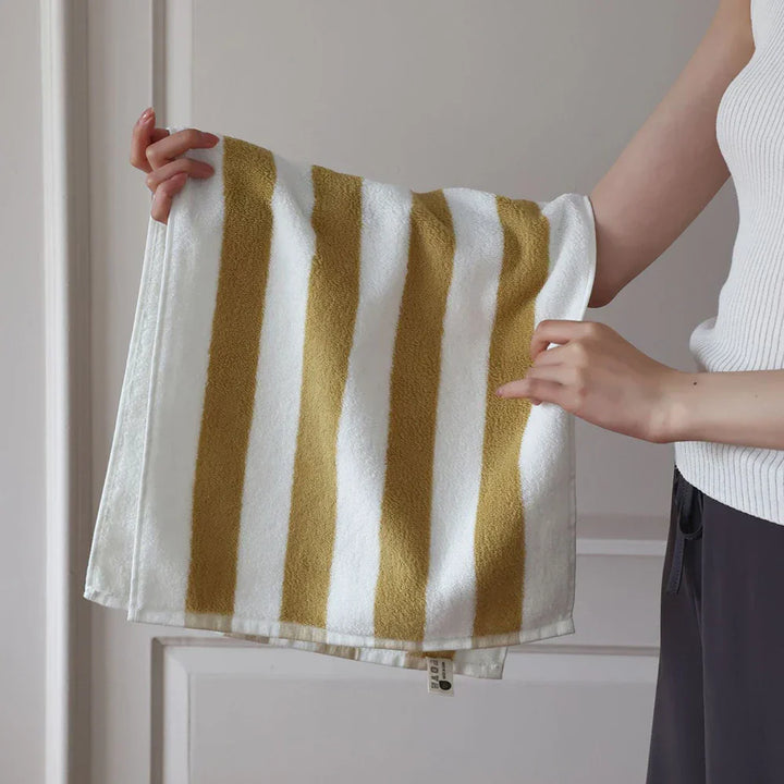 RetroStripe Luxe Cotton Towel – Striped Cotton Towel in Hotel Quality | Stornfield
