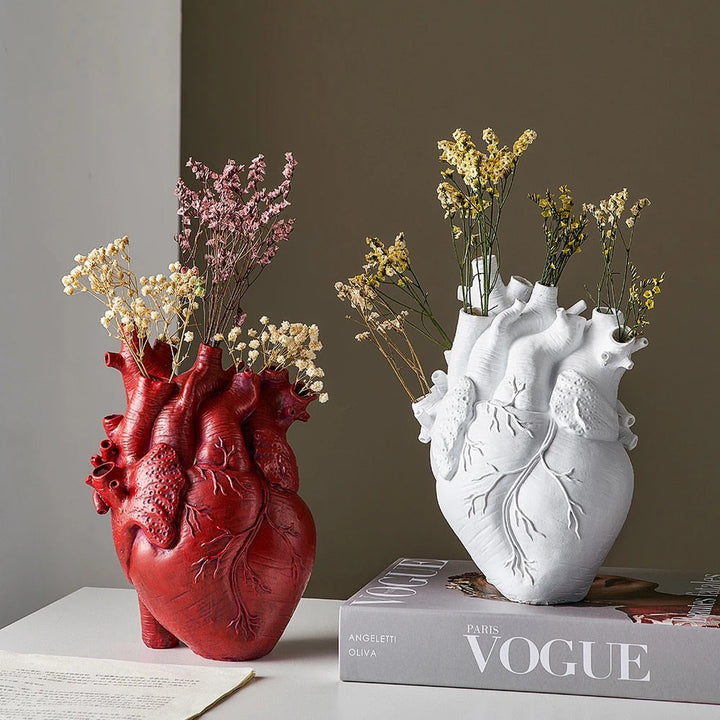 Stornfield | Heart-Shaped Artificial Dried Plant Vase