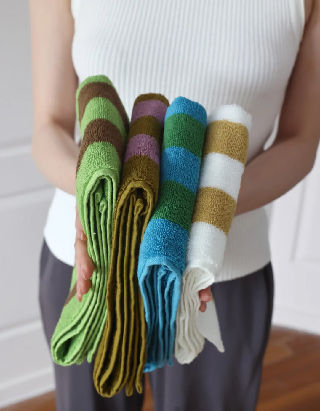 RetroStripe Luxe Cotton Towel – Striped Cotton Towel in Hotel Quality | Stornfield