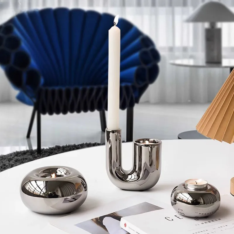 Elegant Silver Candle Holder with Minimalist Design | Stornfield
