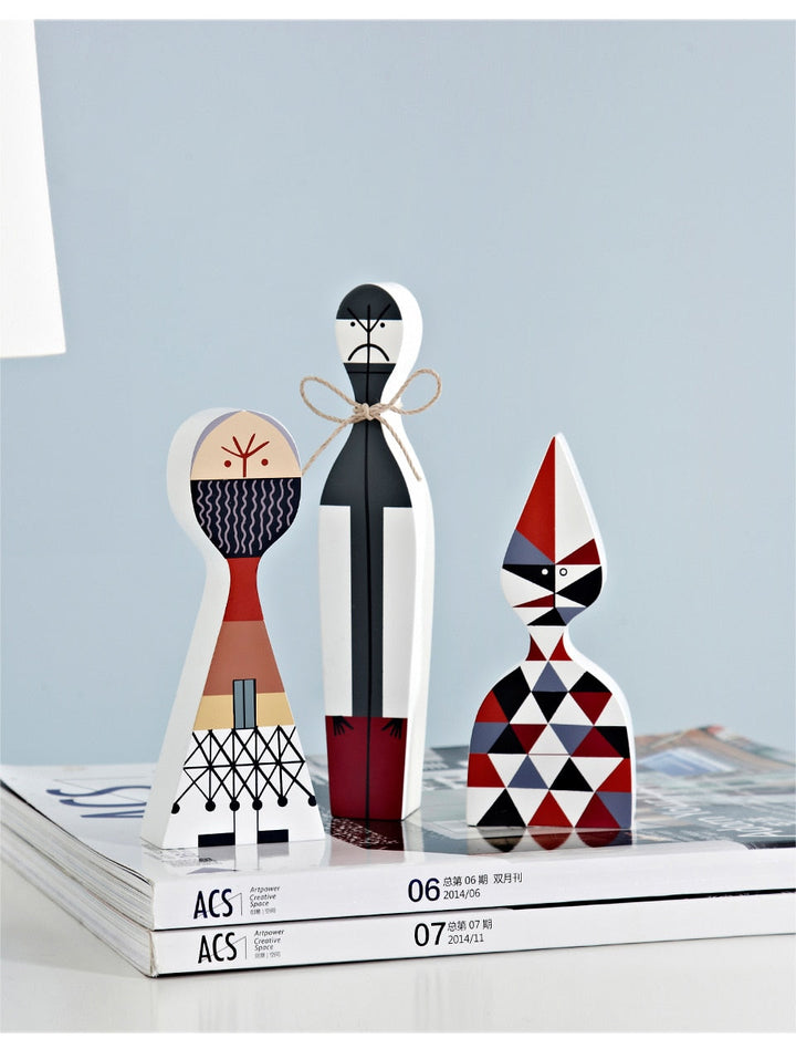 Stornfield | Handcrafted Wooden Figurines