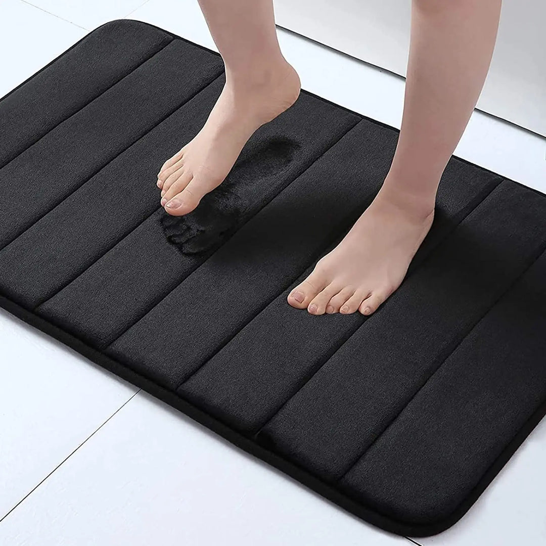 LuxSoft Memory Foam Bath Mat | Stornfield