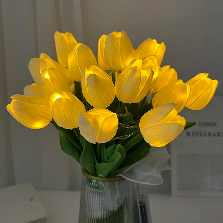 Stornfield | LED Lamp with Artificial Tulip Bouquet Perfect for Gifts or as Home Decorations for Wedding Parties