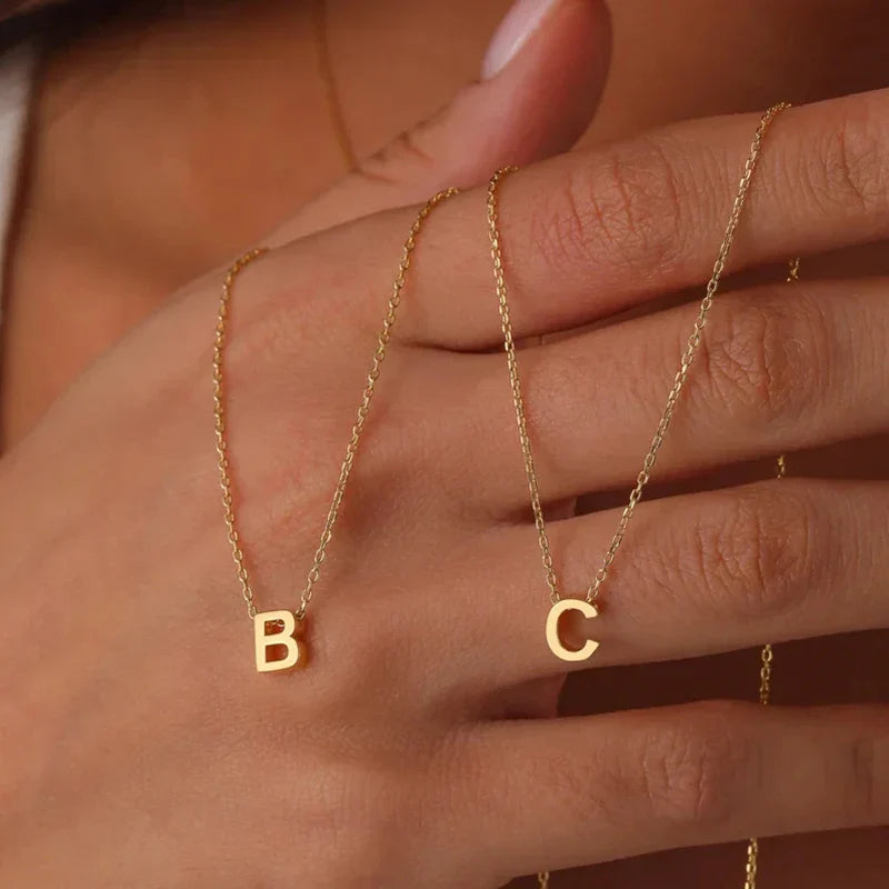 Stornfield | Dainty Minimal Letter Initial Necklace
