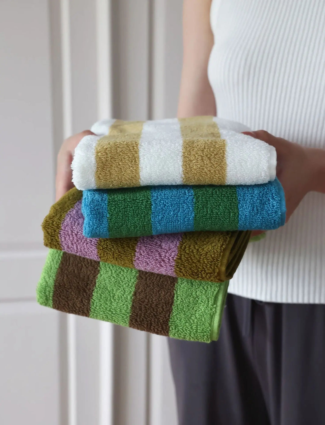 RetroStripe Luxe Cotton Towel – Striped Cotton Towel in Hotel Quality | Stornfield