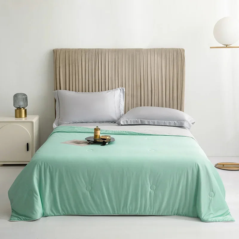 ChillLux Cooling Blanket | Double-sided cooling for warm nights | Stornfield