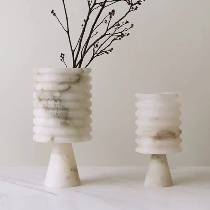 Vase à fleurs en onyx blanc Stornfield